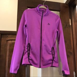 Lightweight athletic wear running jacket